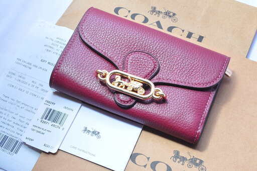 ❤️新品未使用❤️コーチ MDM ENV 長財布❤️高級感漂うワインカラー❤️ギフトボックス付き❤️ #B049