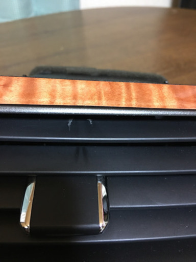18マジェスタ 助手席側パネル　純正品