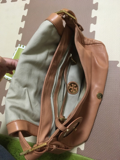 トリーバーチ、ハンドバッグ（肩掛け）