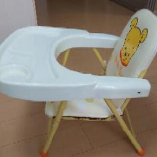 プーさんのキッズチェアの画像