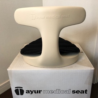 ayur chair　アーユルチェア　メディカルシート　体圧分散マット付き オプション／体圧分散マットby SORBO》坐骨座りを快適にする低