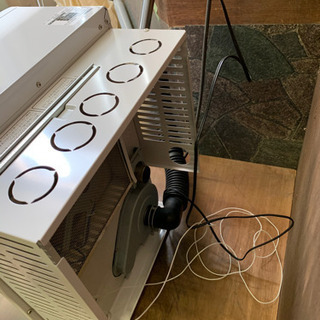 54☆配達無料！ 美品！ トヨトミ FF式石油ストーブ 2012年製 FF式