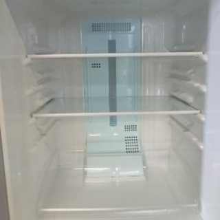 2009年製 パナソニック/Panasonic 2ドア 冷蔵庫 「NR-B142W-S」 定格容量138Ｌの画像