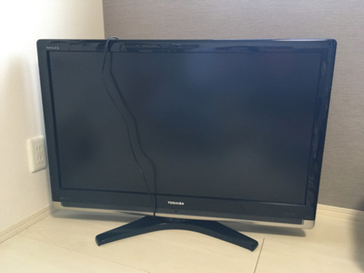 テレビ　TOSHIBA 37H7000