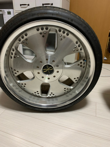 希少パーツ　レイズ　ゲノム　ドリルド　19インチ　値引