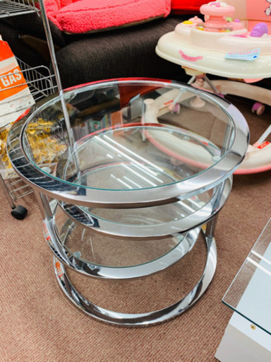 tempered glass テーブル