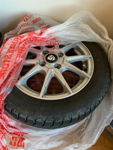 スタッドレスタイヤ　ブリジストン　Nワゴン