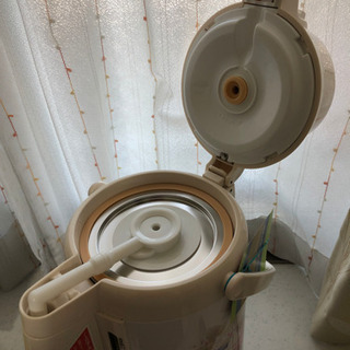 象印電気ポットの画像