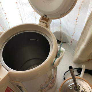 象印電気ポットの画像