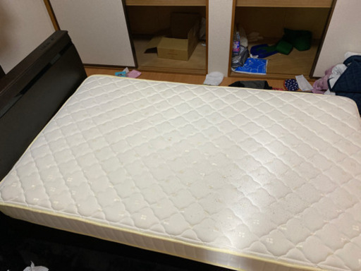 最終値下げしました。ニトリセミダブルベッド