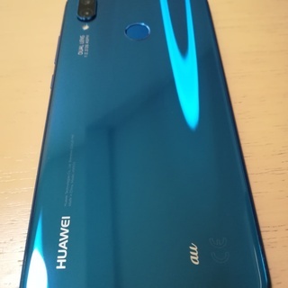 18000円　Huawei P20 lite　Klein Blue au系の画像
