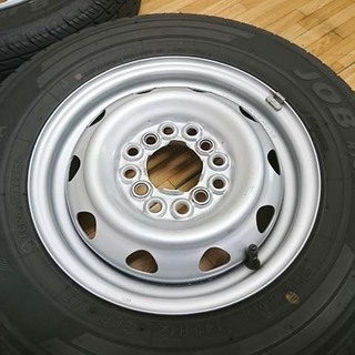 18年製 145R12 6PR 軽バン/軽トラ用 スチールホイール付き 夏タイヤの画像