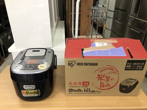 【リサイクルショップどりーむ荒田店】1184　炊飯器　アイリスオーヤマ　RC-IB30-B　3合炊き　2017年製【1ヶ月保証付き】