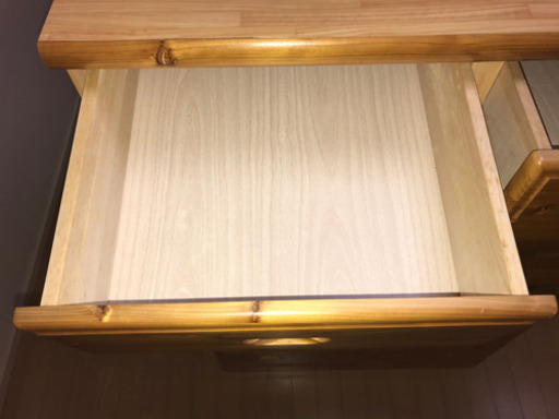 処分特価★美品★天然木前板80cm幅チェスト