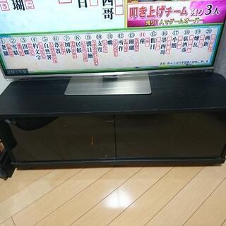 テレビ台の画像