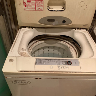 全自動洗濯機　年代物です