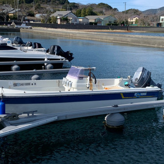プレジャーボート 浜名湖 釣り船 ヤマハ 小型ボートの画像