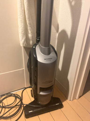取りに来れる方　シャープの掃除機