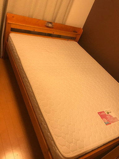 【3月中限定】ダブルベッド+マットレス(定価7万円相当)