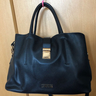黒のトートバッグ  2Wayの画像