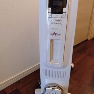 デロンギ　オイルヒーター（ドラゴンデジタル）美品