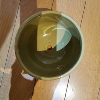 植木鉢と土の画像