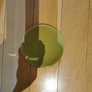 植木鉢と土の画像