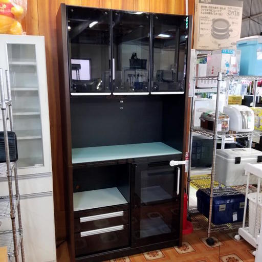 【 ●大型家具  ●  配達コミコミシリーズ ●】　人気のブラック入荷！ 食器棚  カップボード  幅950ゆったりサイズ
