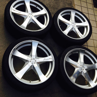 ロクサーニ　20インチ　245/40-20 アルファード　エルグランド　夏タイヤ