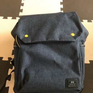 紺色のリュック