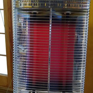 美品　コロナ　遠赤外線ヒーターの画像