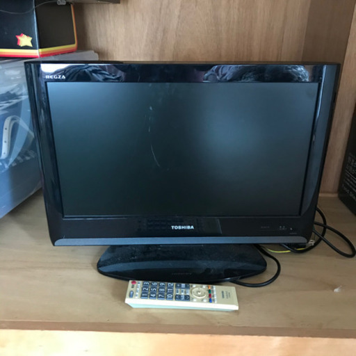 取引中 TOSHIBA 19A8000 テレビ　2009年