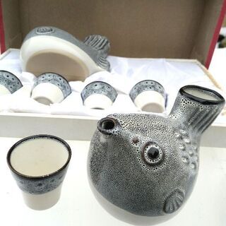 未使用！フグ型の徳利&お猪口セット②の画像