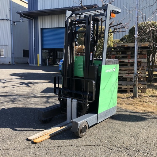 1.0t HF190060 アワー少なく　コンパクトで狭い所も楽々♪