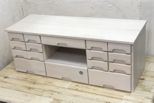 アンティーク調引き出しいっぱいテレビボード