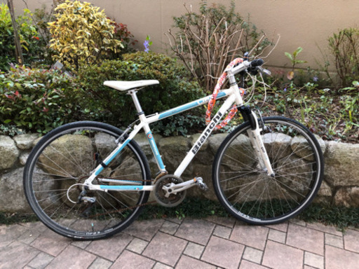 決まりました　ビアンキ　クロスバイク