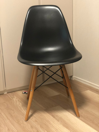 イームズチェアー　EAMES-DSW ブラック