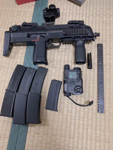 東京マルイ　MP7A1 カスタム品
