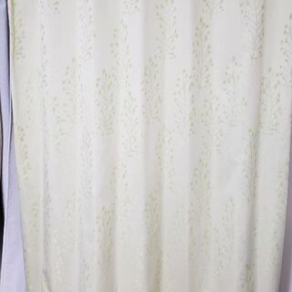 140cm 遮光カーテンと132cmレースカーテン(4枚)の画像