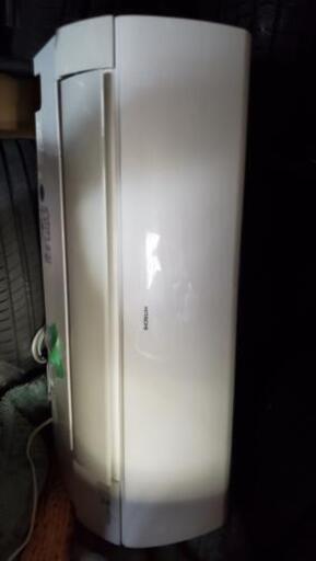 HITACHI エアコン ジャンク扱いでお願いします。