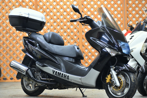 ☆マジェスティ125FI＊4074km＊低走行＊リアボックス付き＊WAKO’Sオイル交換＊下取り全国配送も可能です☆彡