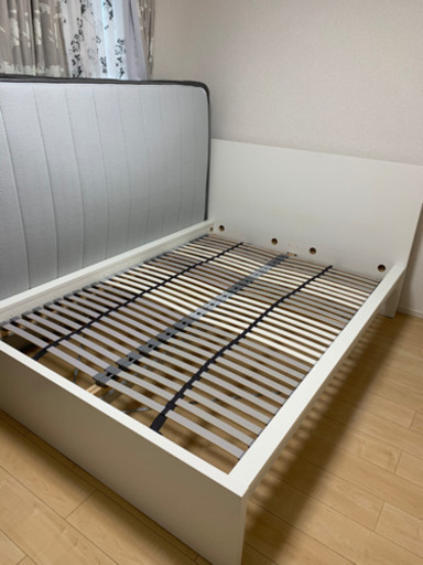 IKEA  ダブルベッドフレーム／すのこ
