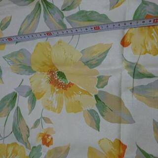 ☆新品☆サンゲツ テーブルクロスの画像