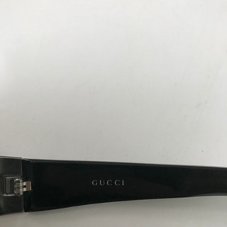 グッチのサングラス(こわもてバージョン)