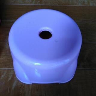 お風呂用の椅子の画像