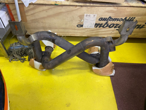 ランボルギーニ　ムルシエラゴ　直管マフラー