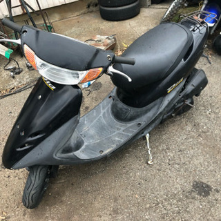 シート新品、タイヤ山あり！実働★ライブディオ 加速早い 格安原付...