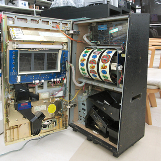 札幌市清田区 パチスロ実機 エレコ/アルゼ 初代アステカ コイン機 4