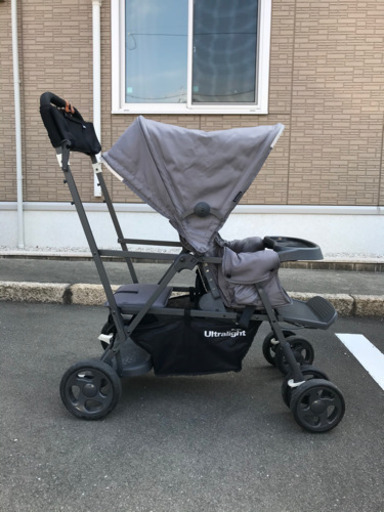 カブース ウルトラライト 2人乗りベビーカー