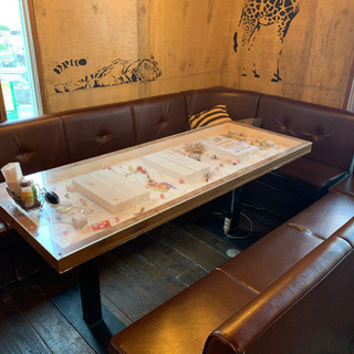 【無料】おしゃれなコワーキングスペース - 地元のお店